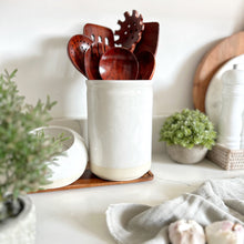 Load image into Gallery viewer, Cream Ceramic Fattoria Utensil Holder