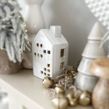 Load image into Gallery viewer, Natural Ceramic Christmas Tea Light House
